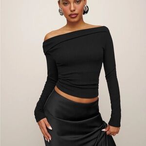 Reformation Elio Off The Shoulder Asymmetric Knit Top in Black